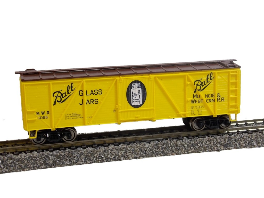 Muncie & Western 1095 „GLASS JARS“ - Wood Boxcar